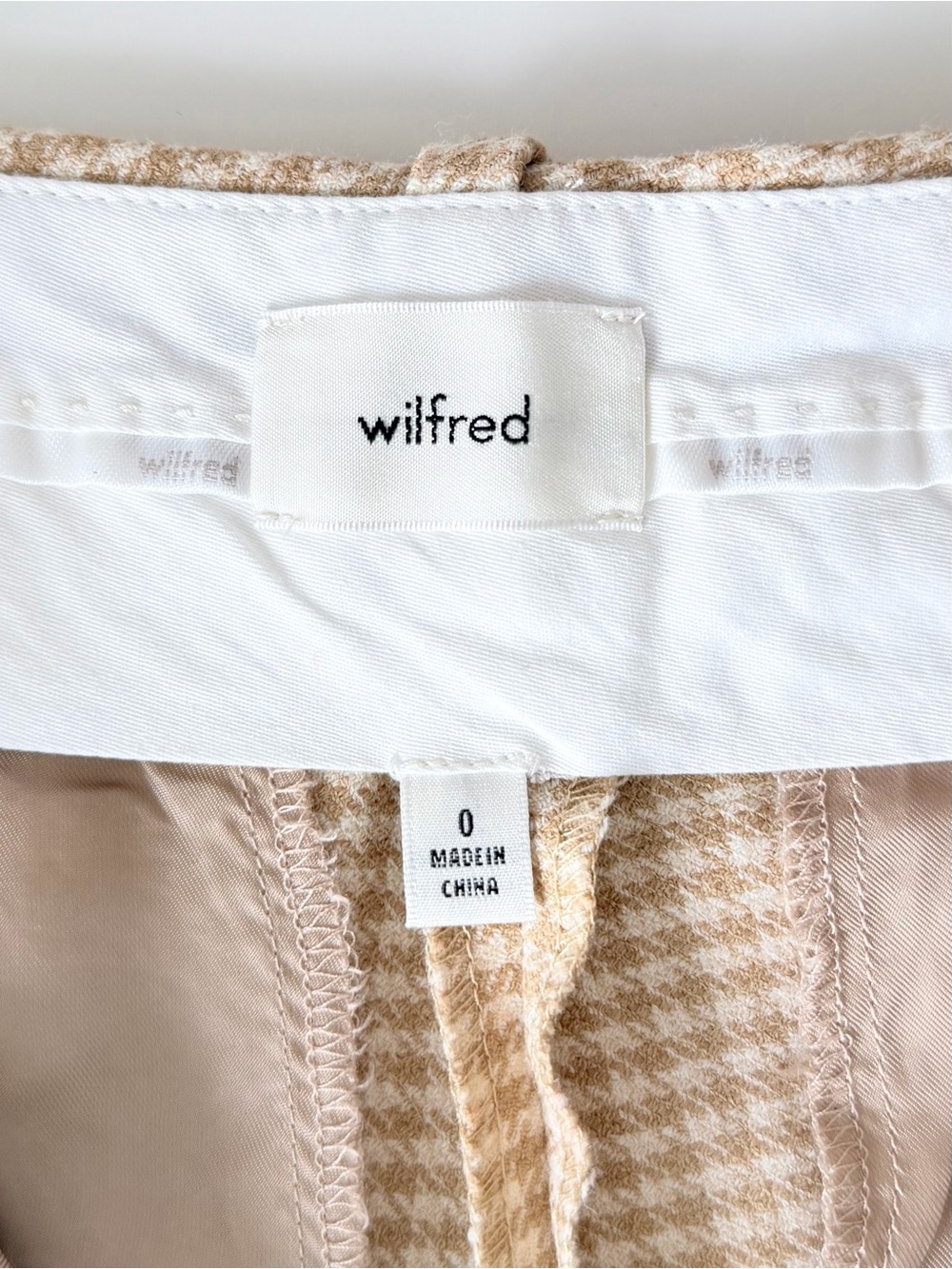 Aritzia Wilfred Effortless Cropped Wide Leg Pants Beige Plaid Size 0 - Picture 3 of 12